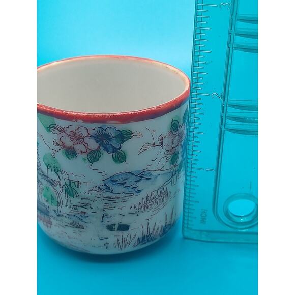 Japanese Kutani Style Porcelain Demitasse Tea Mug – Hand Painted Garden Motif - Picture 12 of 13